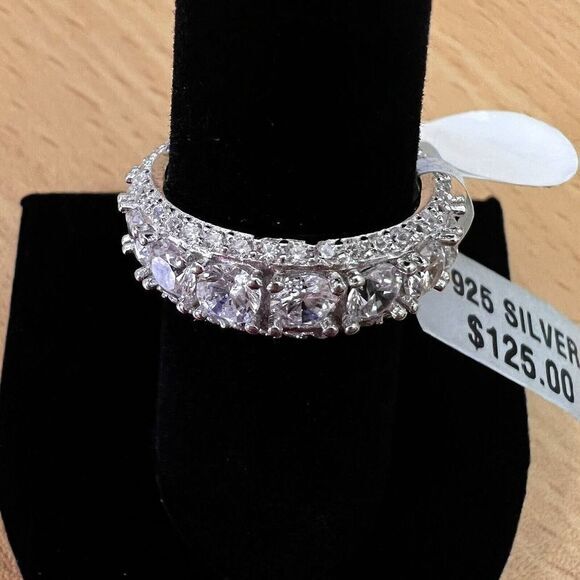 925 STERLING SILVER CZ BAND RING | LUXURY WEDDING RING |‎ 8 | RHODIUM FINISH - Picture 3 of 15